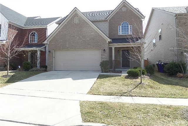 1st image of 640 Estrella Dr