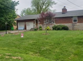 740 Campbell Dr, Belpre, OH 45714