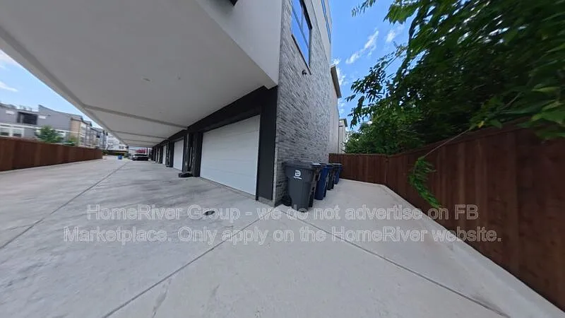 2 bed, 2.5 bath, 1626 sqft, $2,950 — Photo 1
