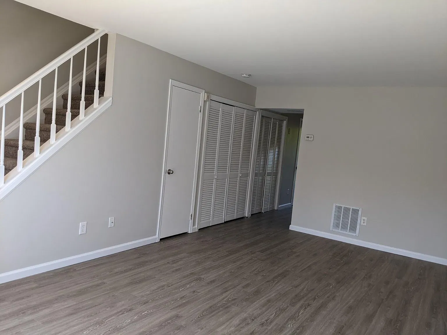 2 bed, 1.5 bath, 1088 sqft, $2,450 — Photo 3