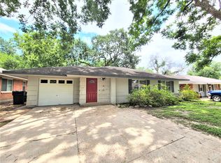 4514 Libbey Ln, Houston, TX 77092