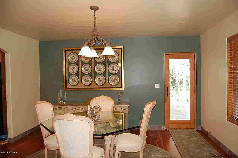 4th image of 105 EQUINOX Drive