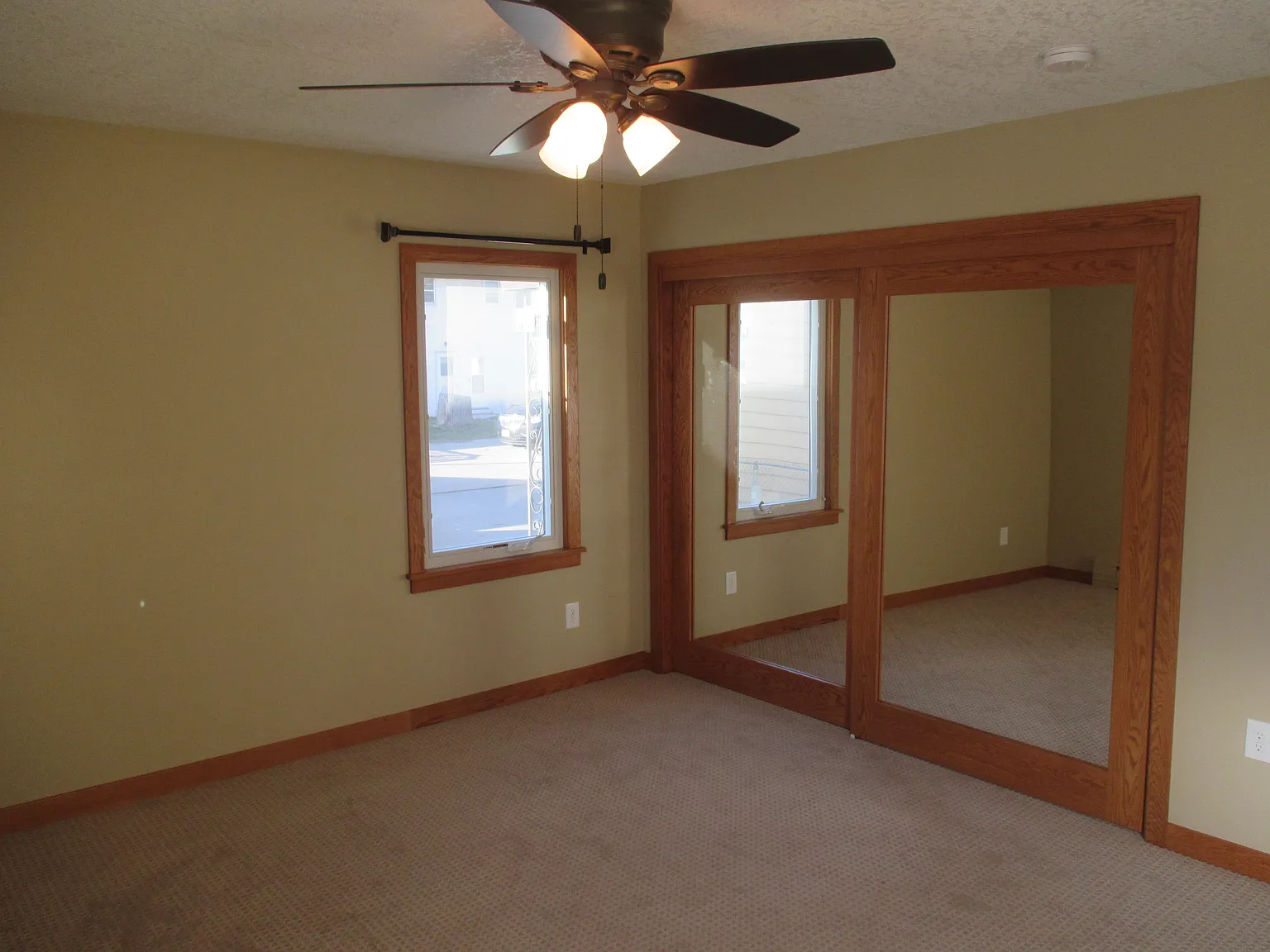 2 bed, 1400 sqft, $1,545 — Photo 4