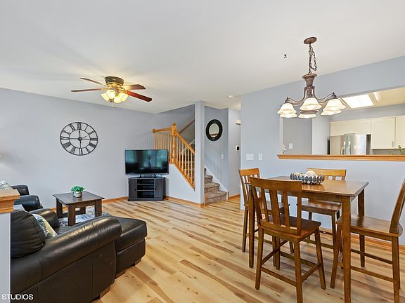 4th image of 39674 N Warren Ln #0