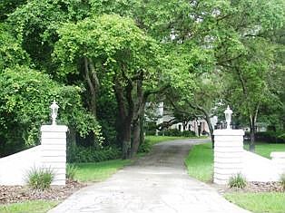 Front gate to circular drive
