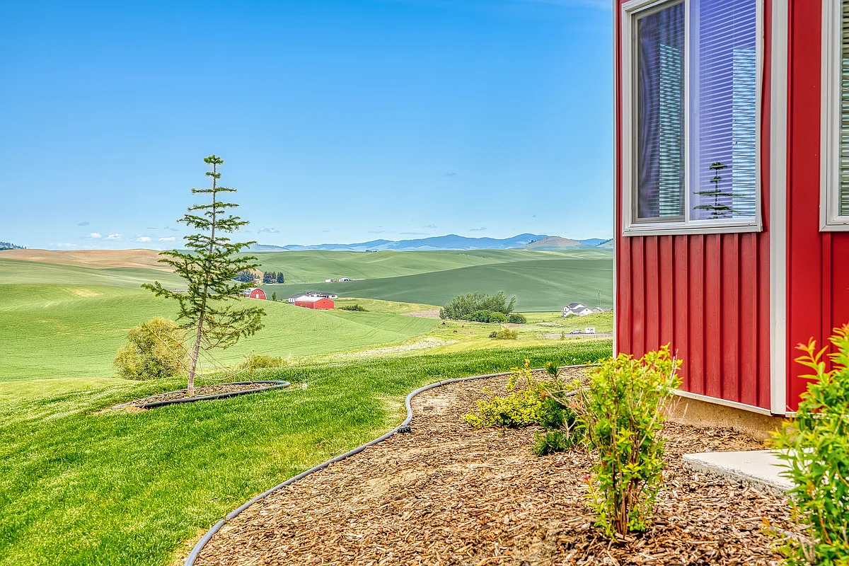 Beautiful Views - Birch Hills Apartments