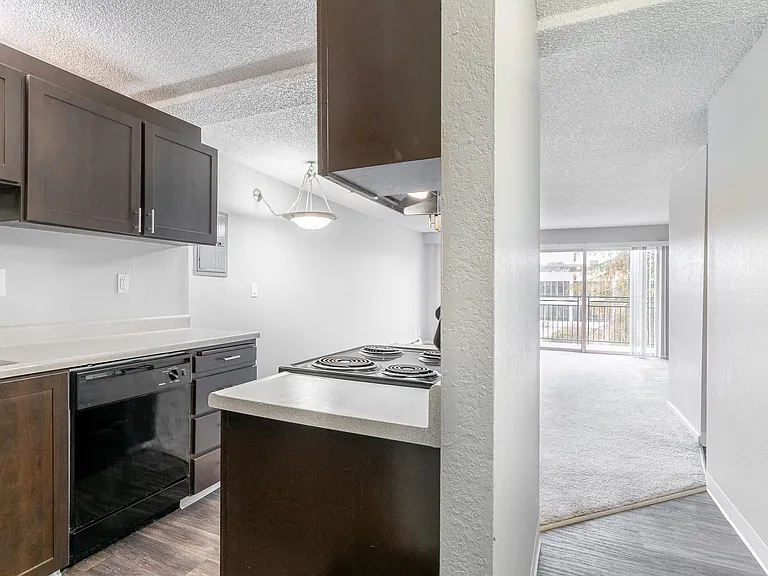 Two-Bedroom Entryway
