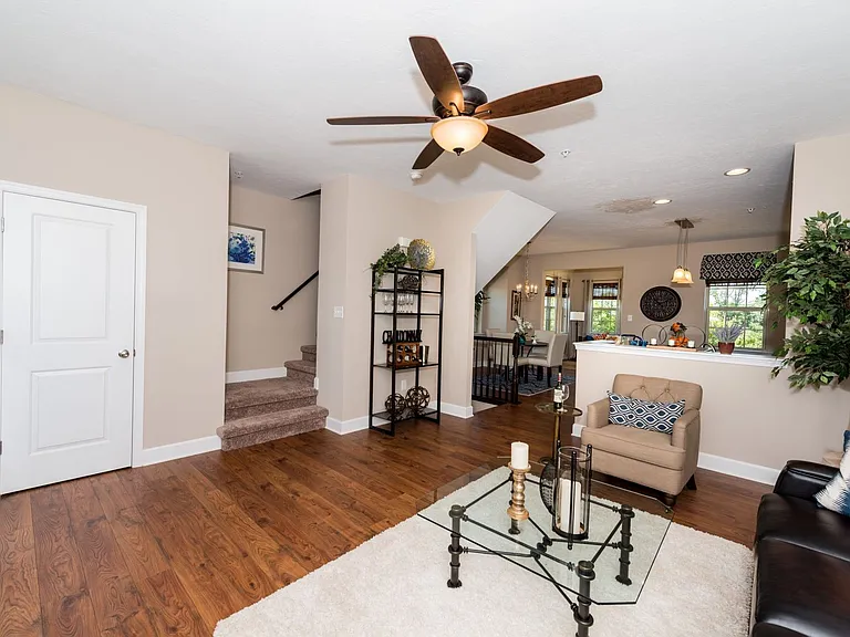 67 Katelyn Dr — Photo 4