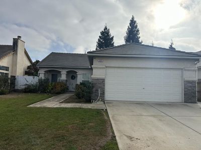 2955 E Plymouth Way, Fresno, CA, 93720