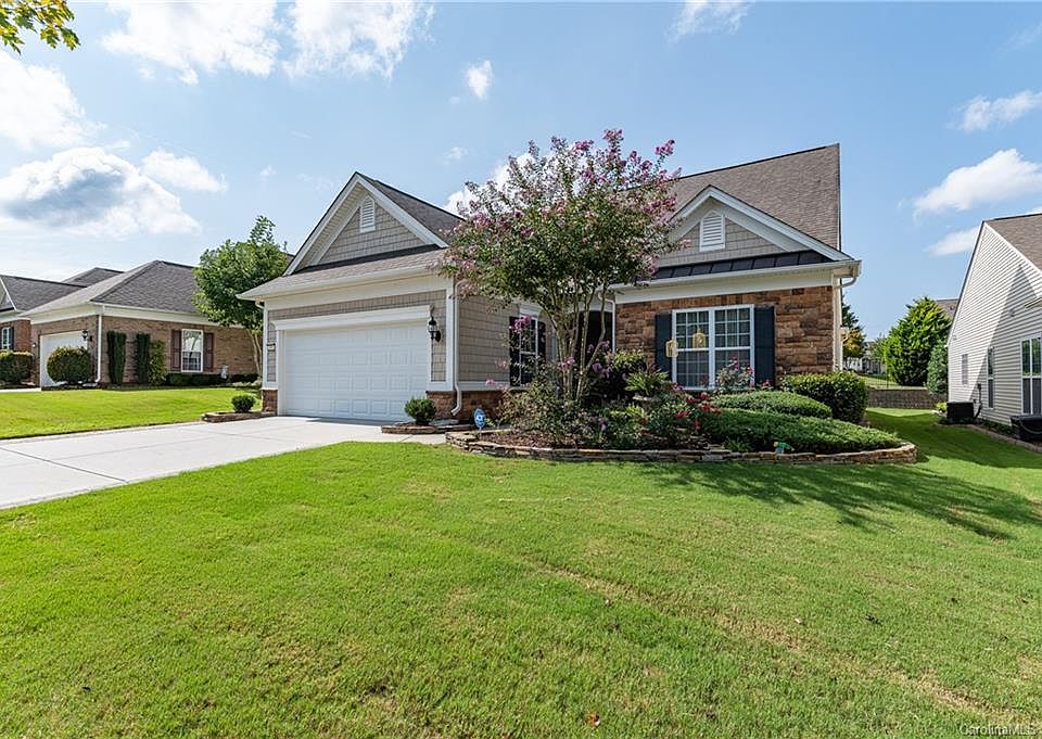 1st image of 2071 Hartwell Ln