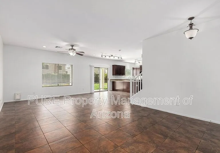17753 W Caribbean Ln — Photo 36