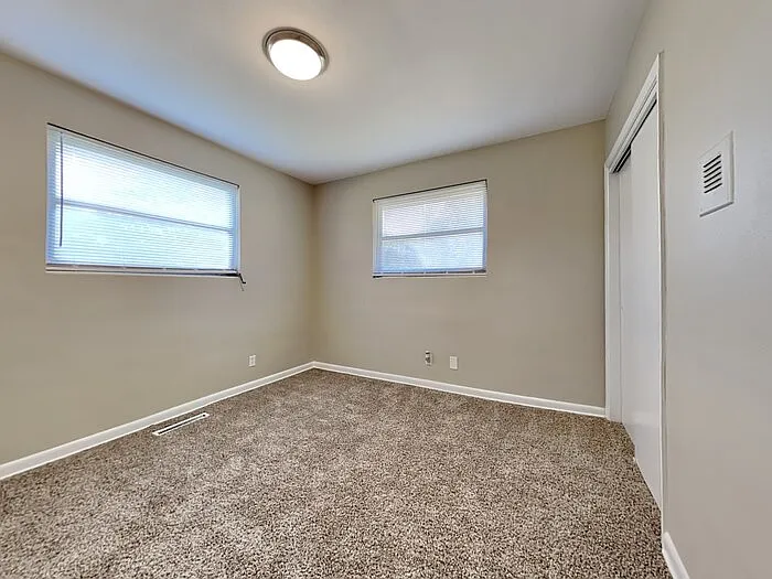 1332 Arlingwood Ave — Photo 14