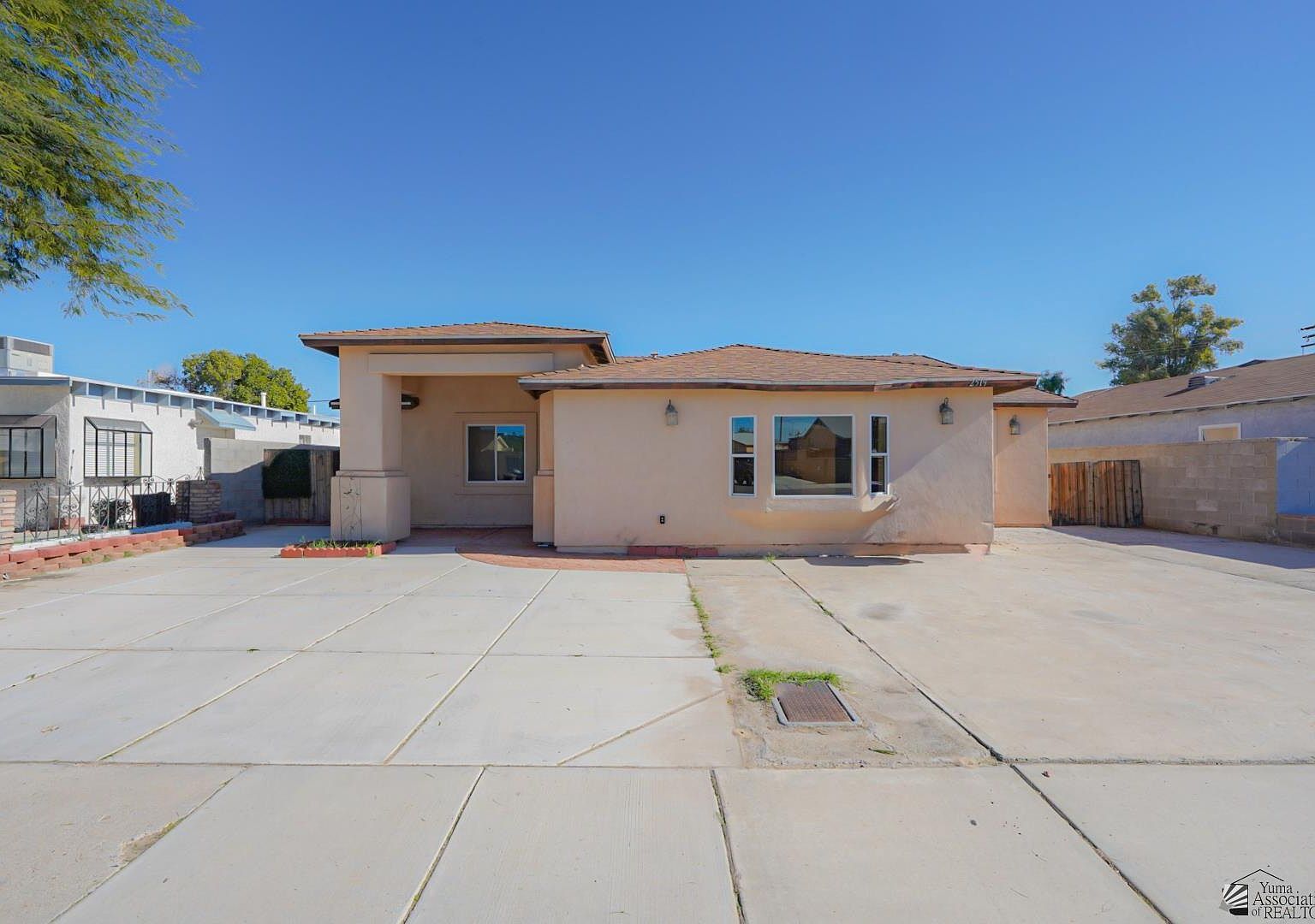 2519 S 8th Dr, Yuma, AZ 85364 | MLS #20254599 | Zillow