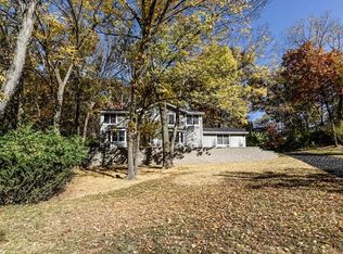 14789 Greenleaf Valley Dr, Chesterfield, MO
