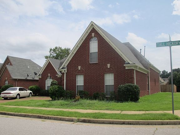 2nd image of 10135 Tall Hickory Dr