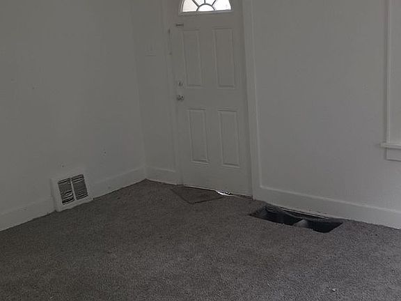 2nd image of 2160 S Martin Luther King Jr Dr