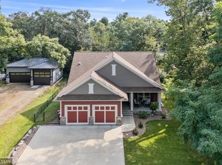 202 Galahad Pl N, Hudson, WI 54016