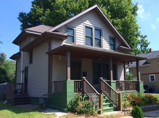 707 Lindsey St, South Bend, IN 46616