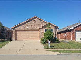 6229 Adonia Dr, Fort Worth, TX 76131
