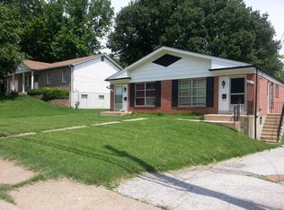 10533 Hobday Ave, Saint Ann, MO