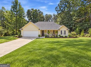 10 Strickland Way, Lavonia, GA 30553