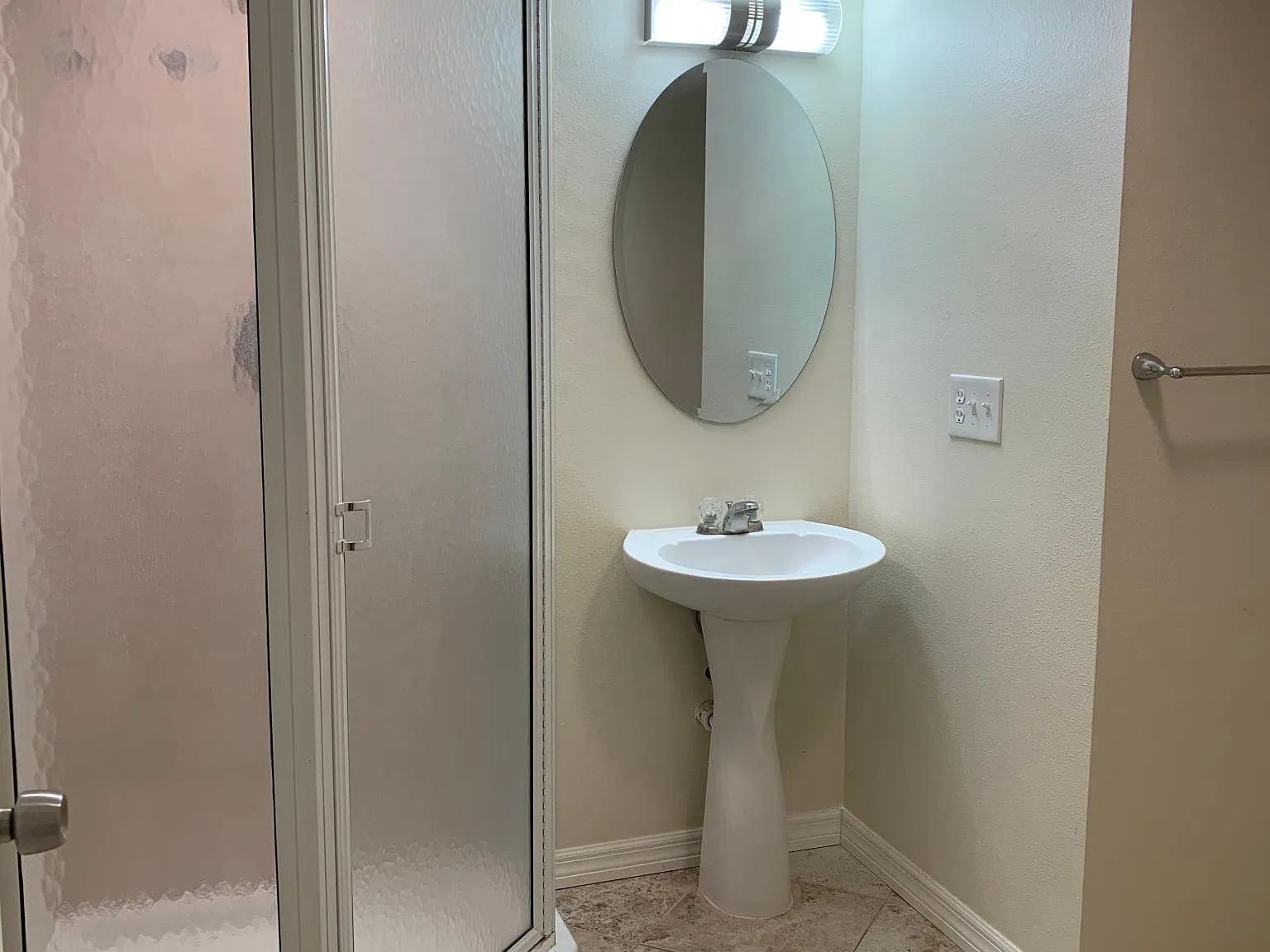 1 bed, 500 sqft, $1,300 — Photo 2
