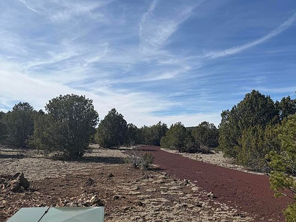 2nd image of 5892 N Santa Fe -- #99