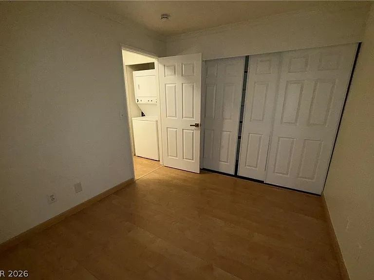 460 Elm Dr #204 — Photo 13