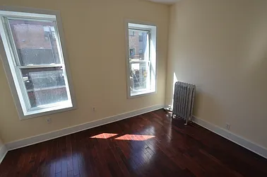 Rented by CITY SKYLINE REALTY INC