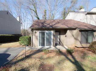 316 Lamplighter Cir, Winston Salem, NC 27104