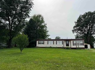 299 S Mathers St, Orleans, IN 47452