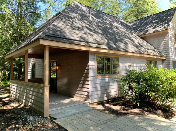 31 Concord Place #31, Cape Elizabeth, ME 04107