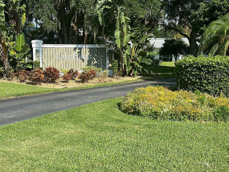 1st image of 48 Lake Forest Pl