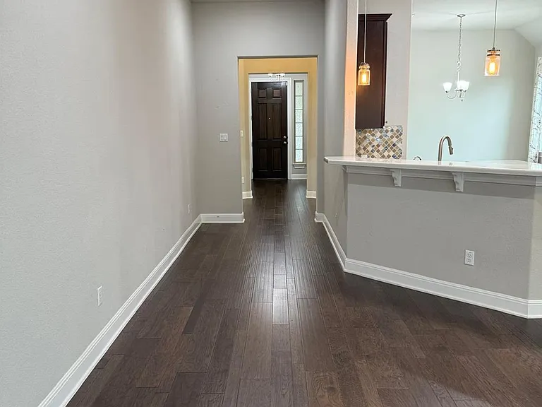 2637 Enza Dr — Photo 7