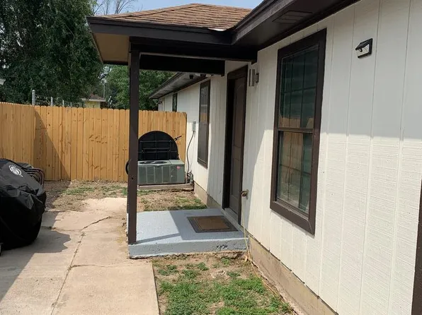 635 Water St #4, Brownsville, TX 78520