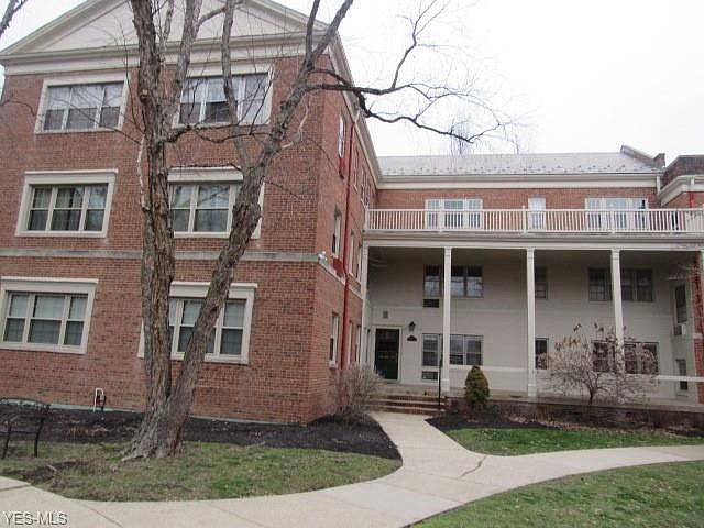 1st image of 15875 Van Aken Blvd APT 103C