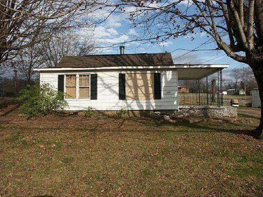 1st image of 3026 Wilkinson Pike