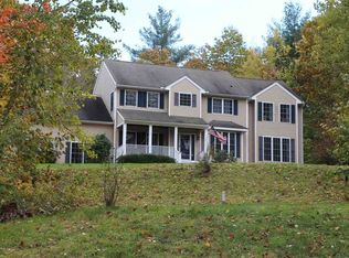 90 McGettigan Rd, Milford, NH 03055