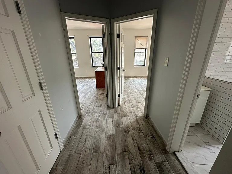 89-09 32nd Ave #J2 — Photo 9