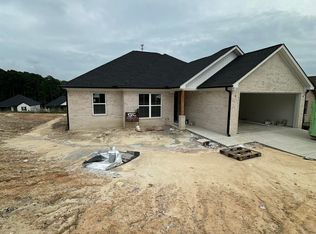 2806 Whisker Way, Benton, AR 72015