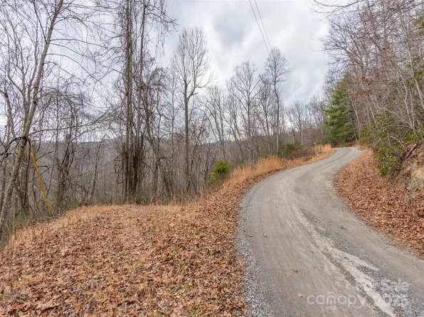 0 Cherry Berry Dr, Waynesville, NC 28785