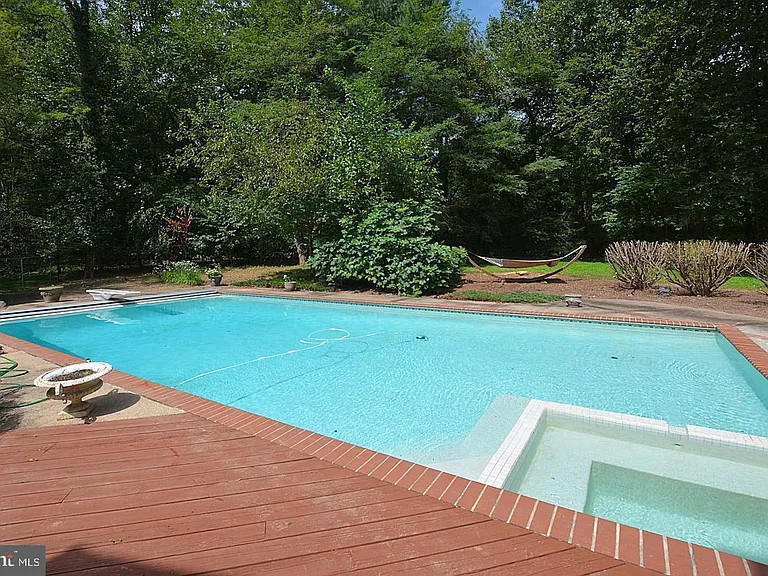 10190 Akhtamar Dr — Photo 41