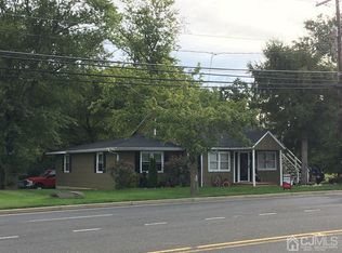 490 SE Buckelew Ave, Monroe Township, NJ 08831