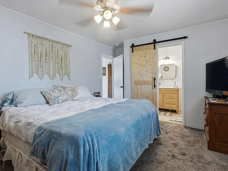 40883 Goldside Dr — Photo 15