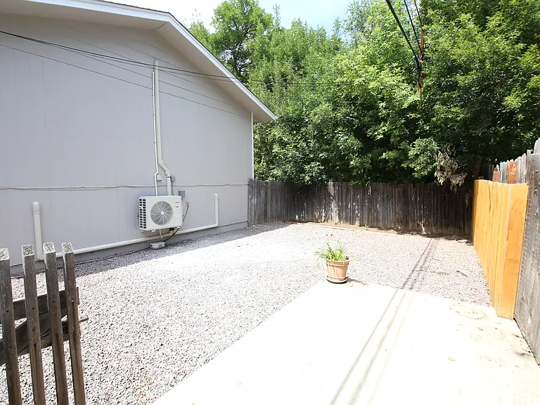 yard for unit 10