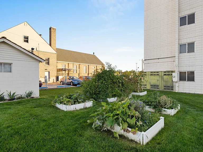 1108 7th St S #310 — Photo 28
