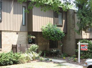 1777 Ivy Oak Sq #77, Reston, VA 20190