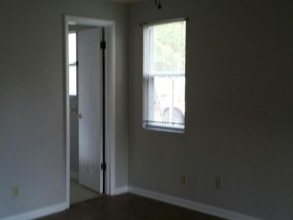 3rd image of 1692 Post Oak Ct