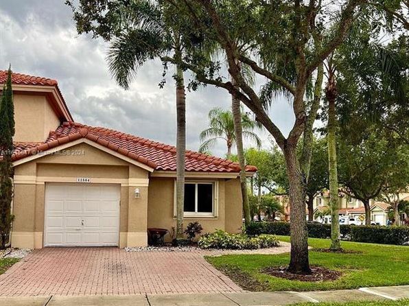 12584 NW 57th Pl #12584