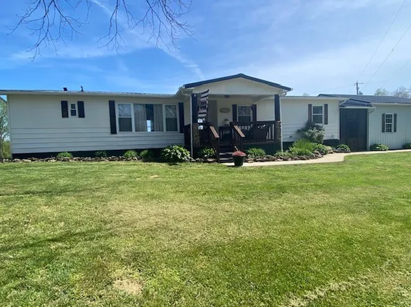 4429 Manilla Ridge Rd, Leon, WV 25123